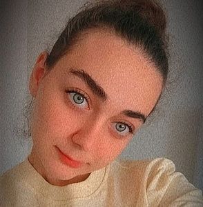 Meet your Posher, Zahra